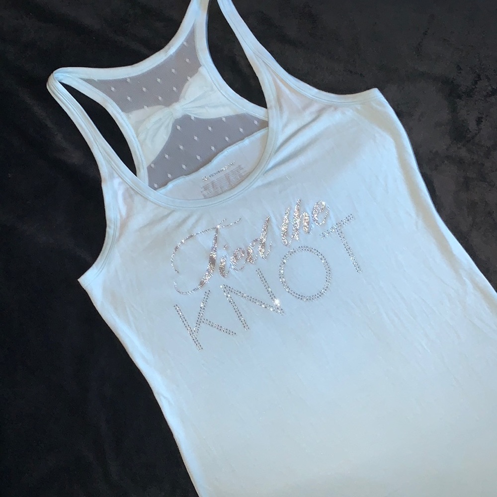 Victoria’s Secret Tied the Knot Tank — Large — I do Series - Picture 1 of 9